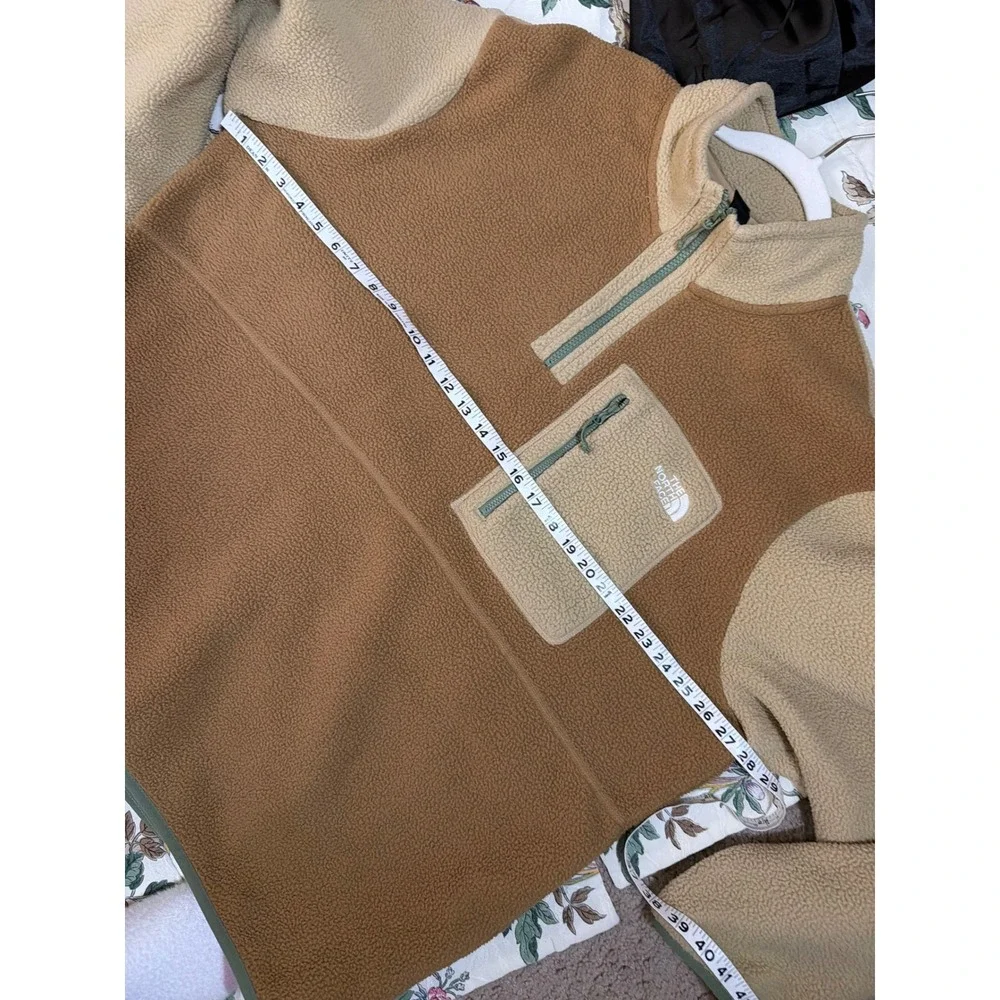 The North Face Mens XXL Circular Design Sherpa Quarter Zip Fleece Pullover Tan